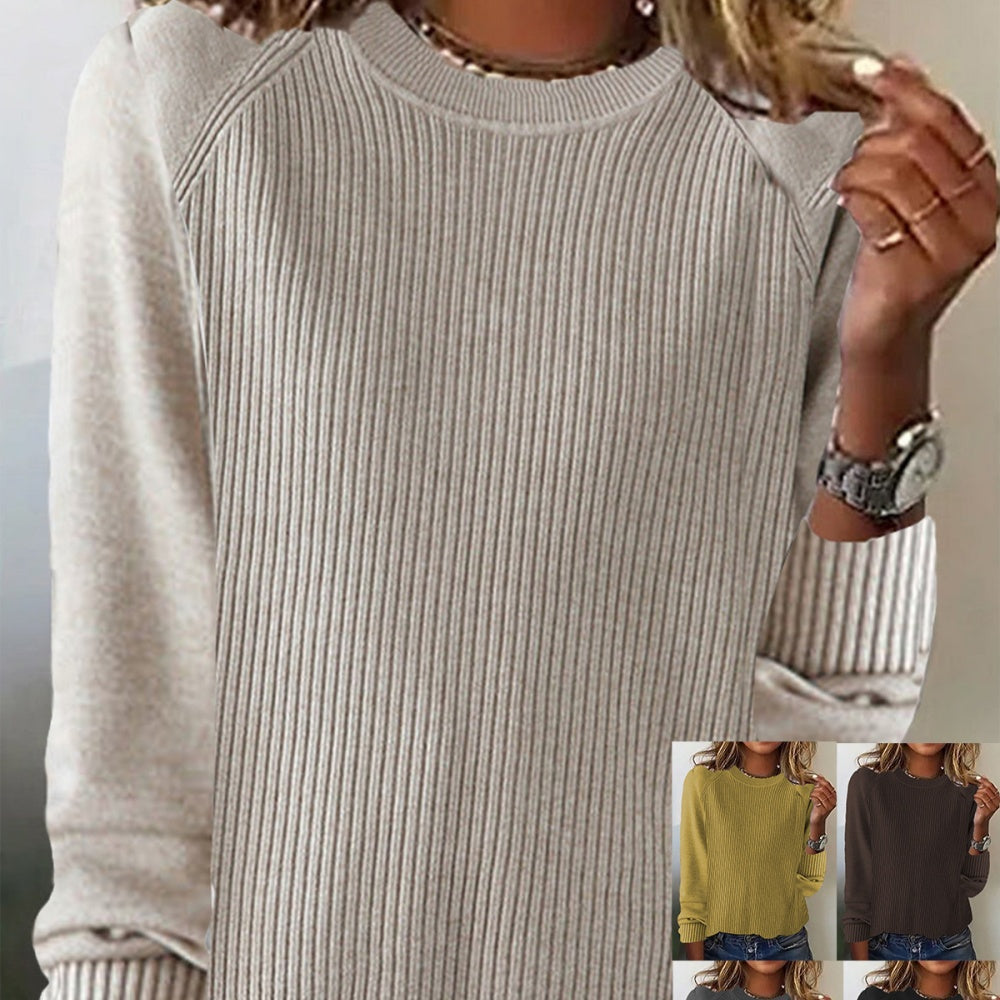 Round neck pullover knitted sweater
