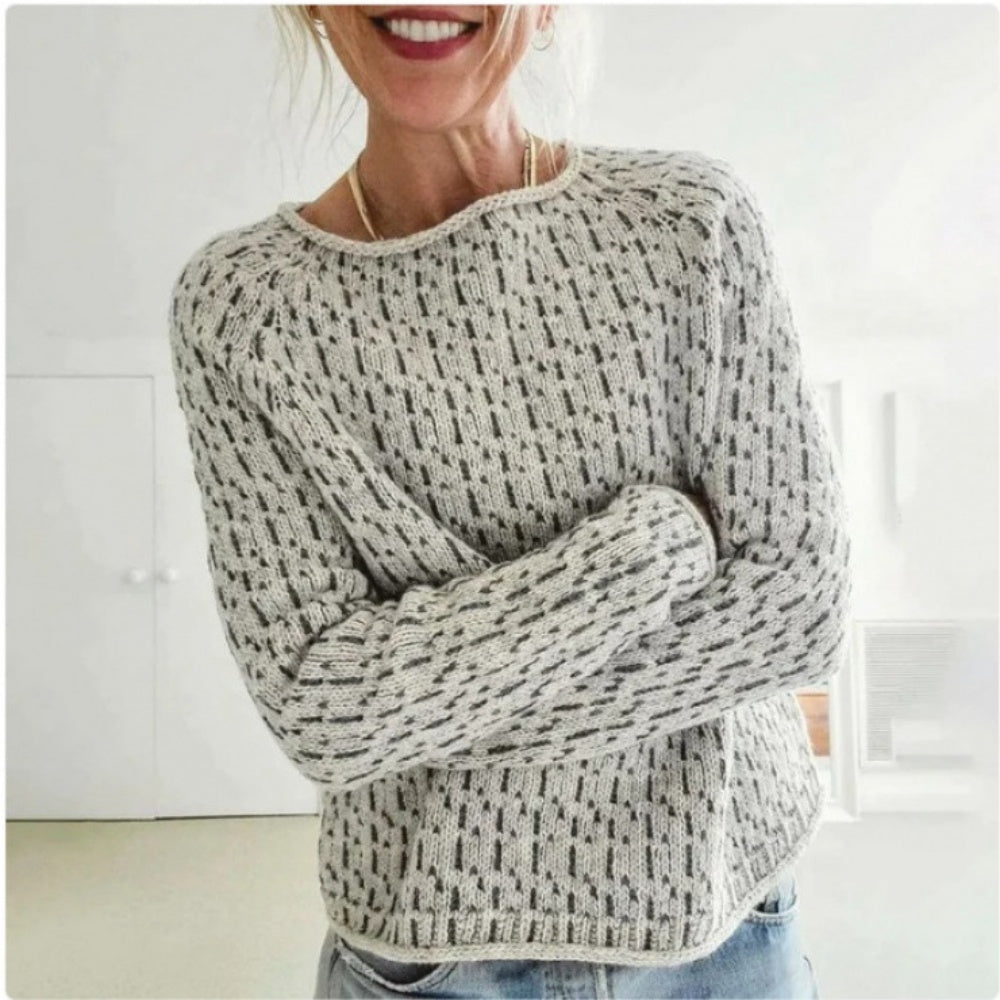 Round neck color block loose fashionable sweater